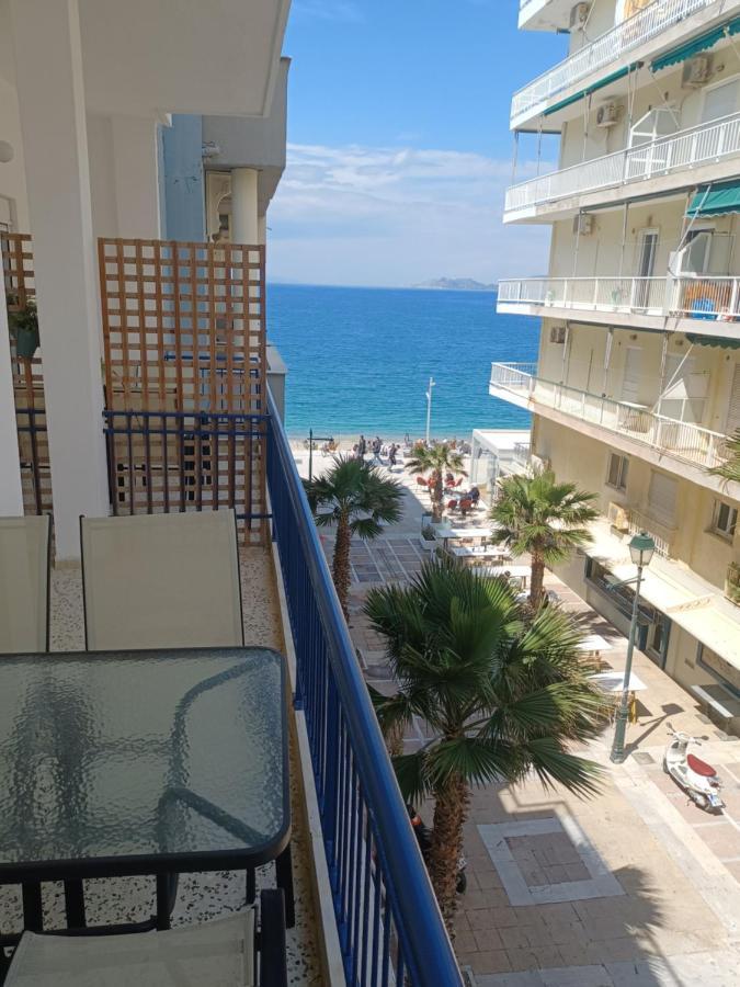 Seaside Family Apartment Loutraki Bagian luar foto