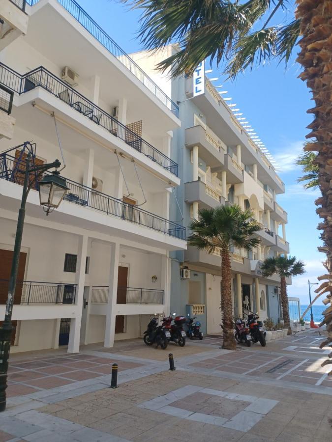 Seaside Family Apartment Loutraki Bagian luar foto