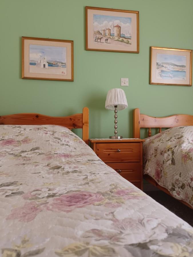 Seaside Family Apartment Loutraki Bagian luar foto